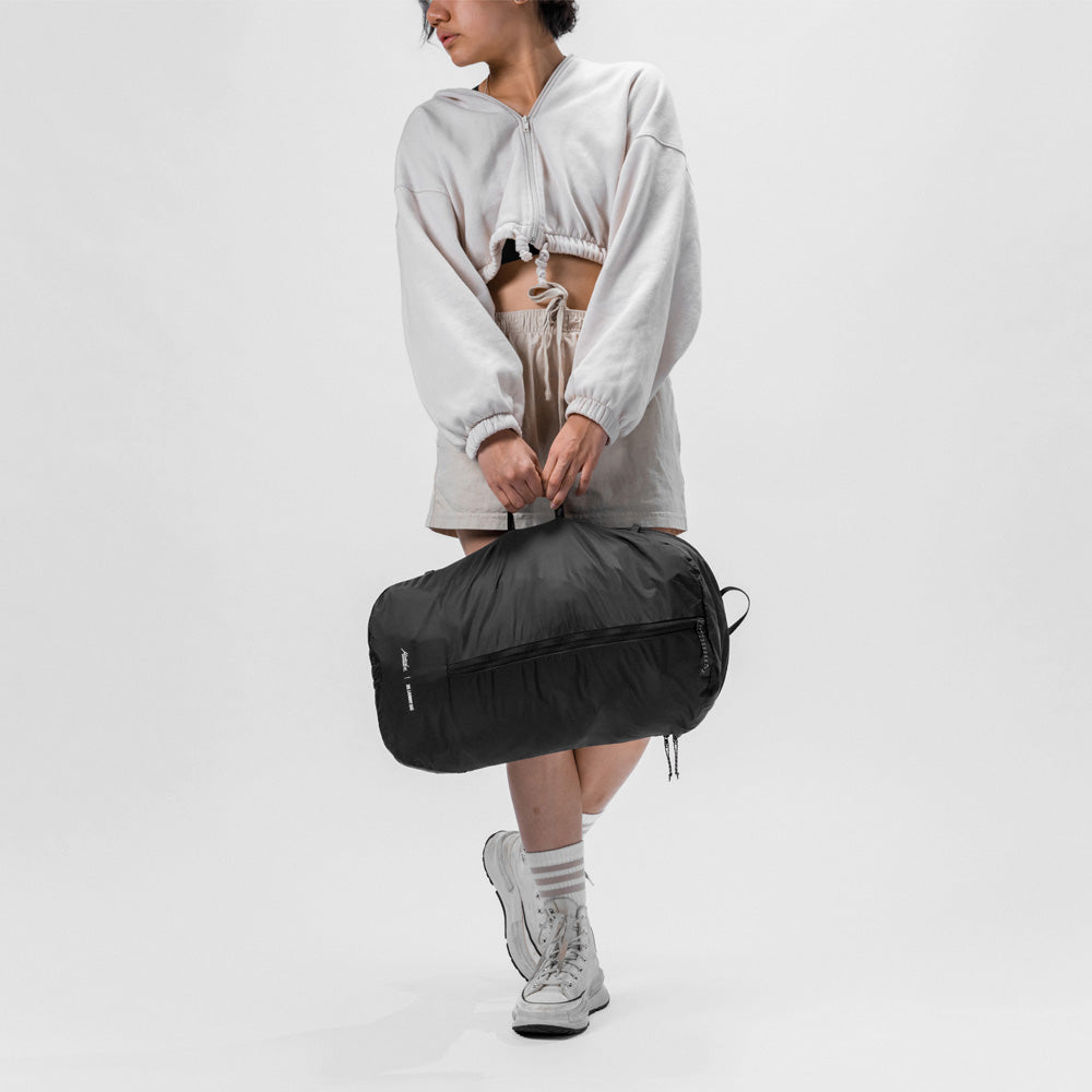 Matador Laundry Bag – Detailansicht Verpackung und Aufhängung