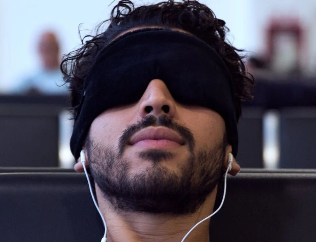 Cabeau_SleepMask1