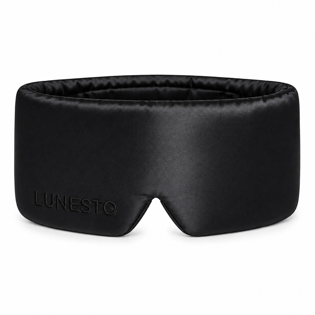 Lunesto Claire & Zen 3D hedvábná maska na oči na spání Barva: Černá