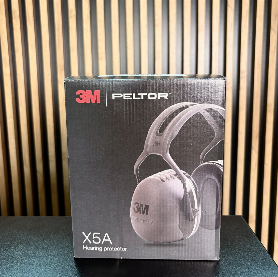3M Peltor X5A (obrázek 5)