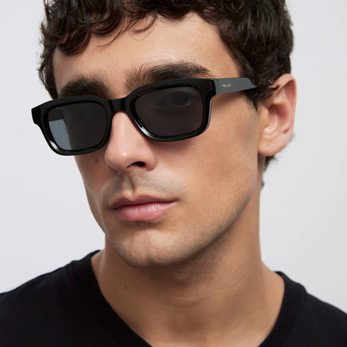 A Meller BIKO napszemüveg méreteinek és keretének részlete