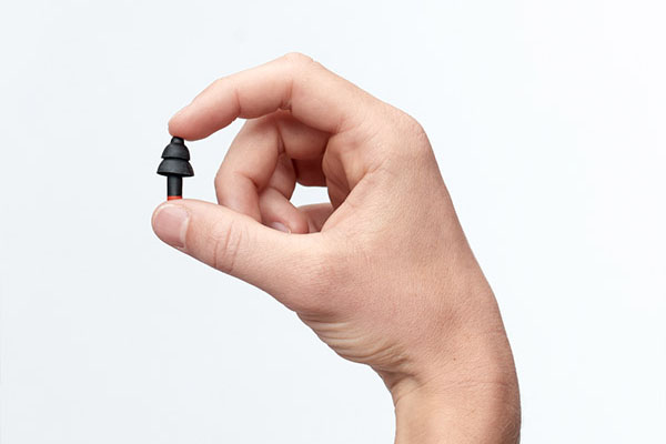Știai că dopurile de urechi pot fi și confortabile? Răspunsul: Alpine ThermoShape™
