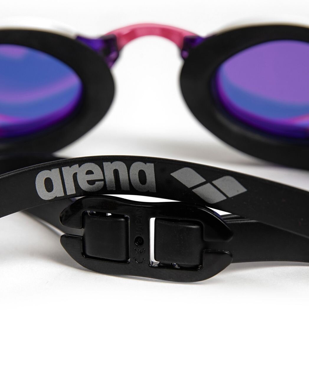 Arena Cobra Edge – benzi duble și lentile oglindă