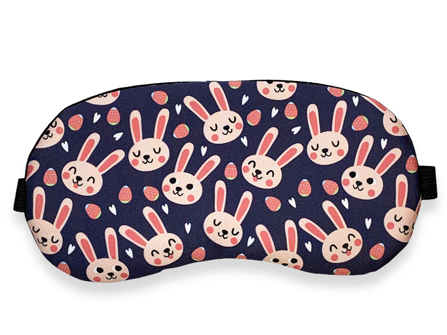 E-shop Maska na spanie Ružový zajačikovia na modrom pozadí