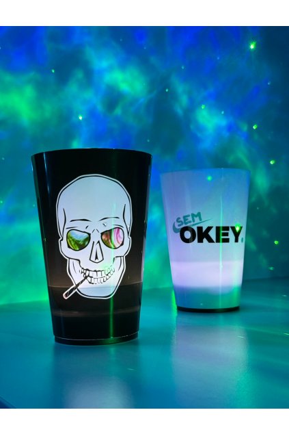 SVÍTÍCÍ PARTY CUPS