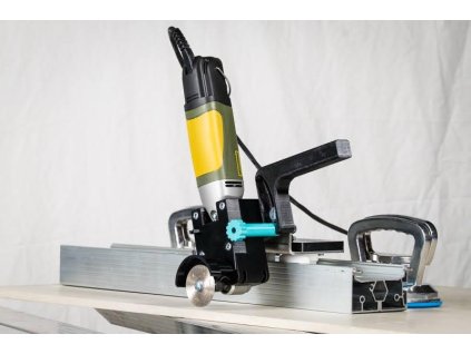 b734e235 ccf1 4ef3 a9ad 73487e8d416f