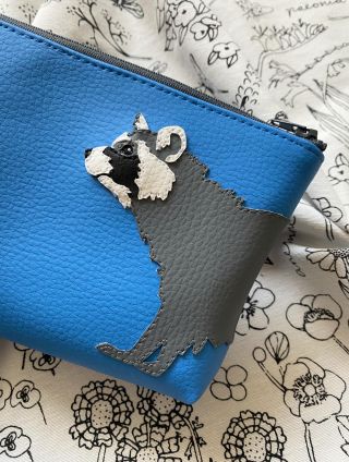 Mýval až za roh..a jaké by bylo Vaše zvířátko na přání? 🦘🐘🐼🐌🦊🐸🐝