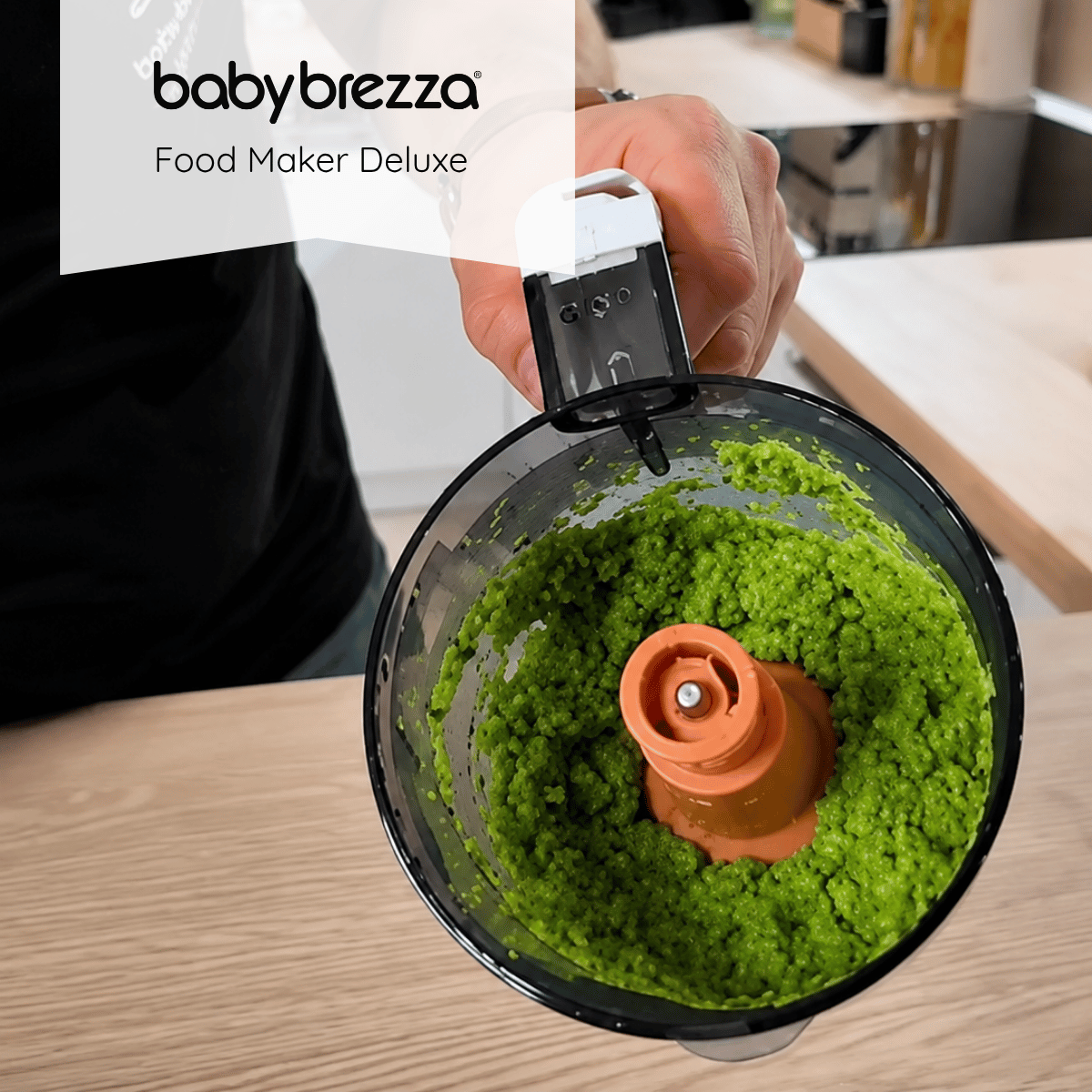 Brokolicové pyré – jednoduchý prvý príkrm pripravený v Baby Brezza Food Maker Deluxe