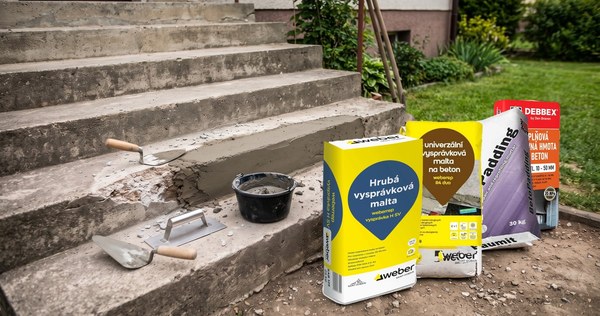 Vysprávkové malty na beton Weberrep H SV, Weberrep R4 duo, Baumit BetoPadding a DEBBEX opravná hmota VÝPLŇ