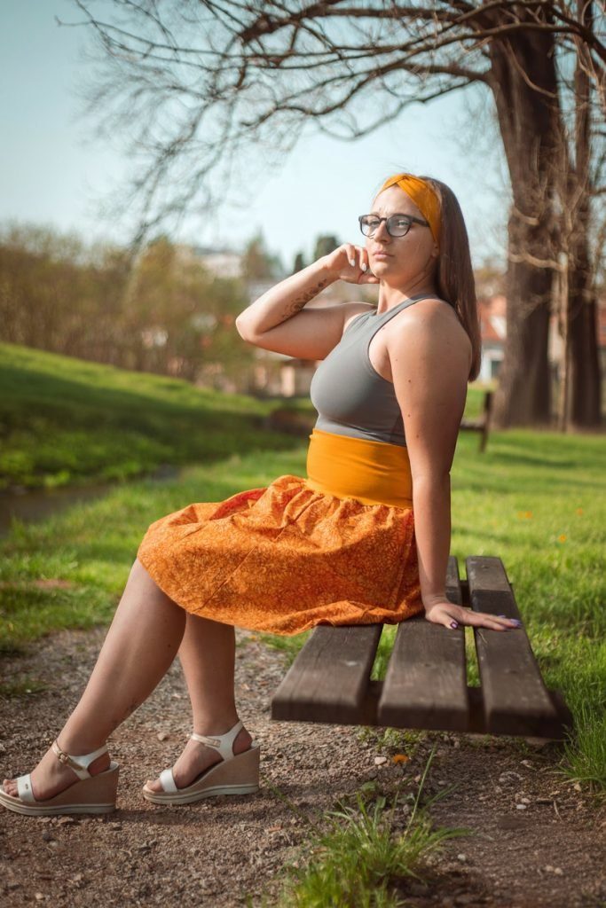 Sukně krátka - SLUNCE – foto 2