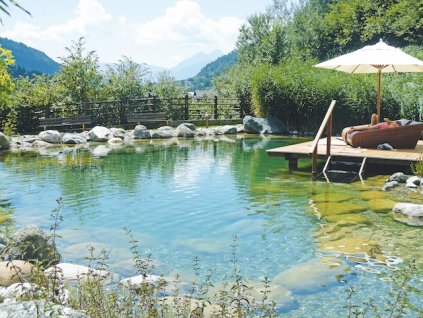 1339 1 koupaci jezi rko