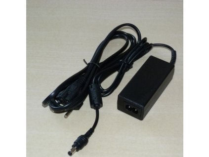 Desktop napájací zdroj 30W 12V 2,5A MW-EA10402