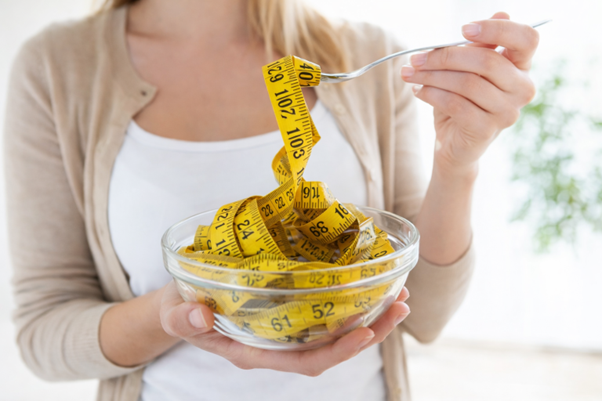 5 signálů, že vaše trávení brzdí hubnutí