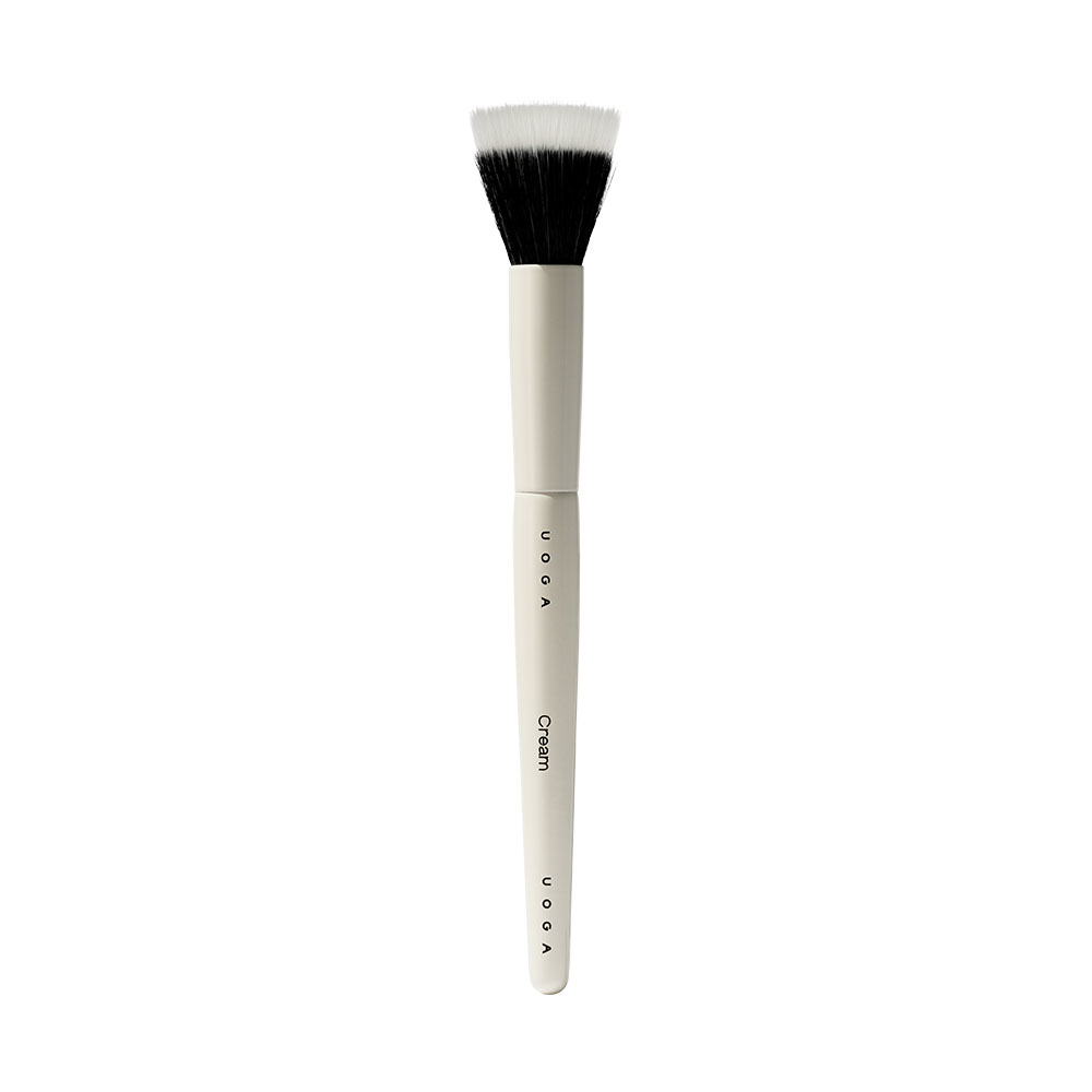 UOGA UOGA Štětec na krémové produkty Cream brush 1 ks
