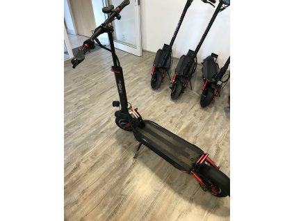 Elektrokoloběžka EV Viper 3 Pro | Najeto 2989 km