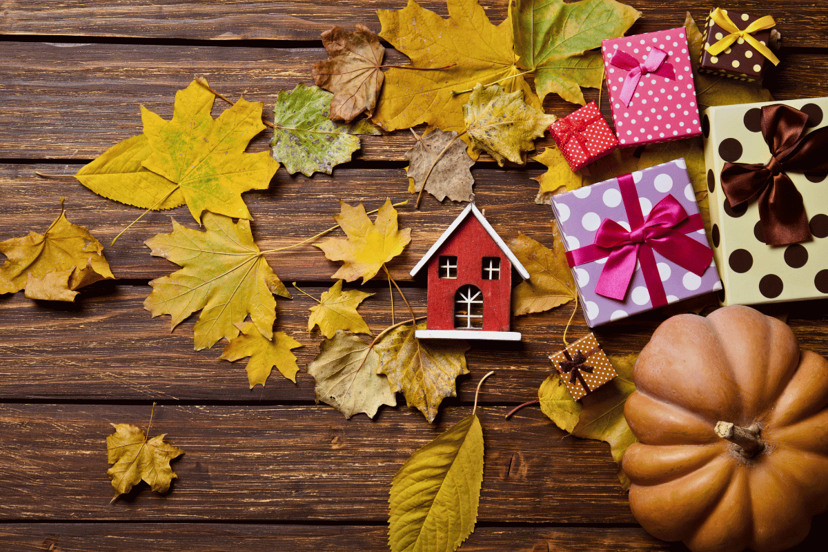 Podzim v interiéru – jak vytvořit útulnou atmosféru na dlouhé večery 🍂