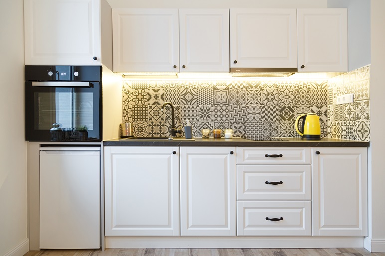 beautiful-home-kitchen-with-white-cabinets-and-ATY9VWK