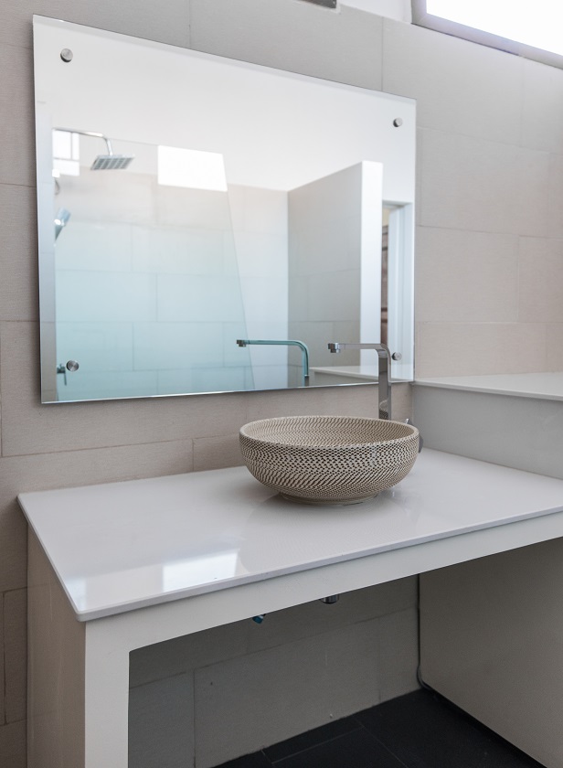 modern-sink-in-the-bathroom-PGTZQF4