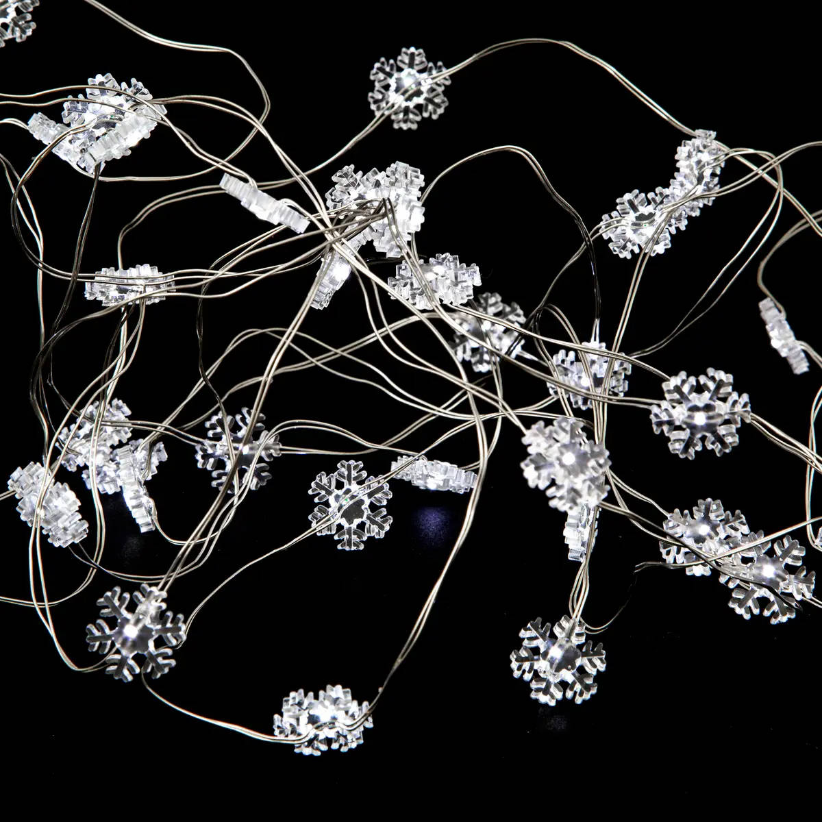 Fééric Lights and Christmas Světelná girlanda sněhová vločka, 20 LED, studené bílé světlo bílá