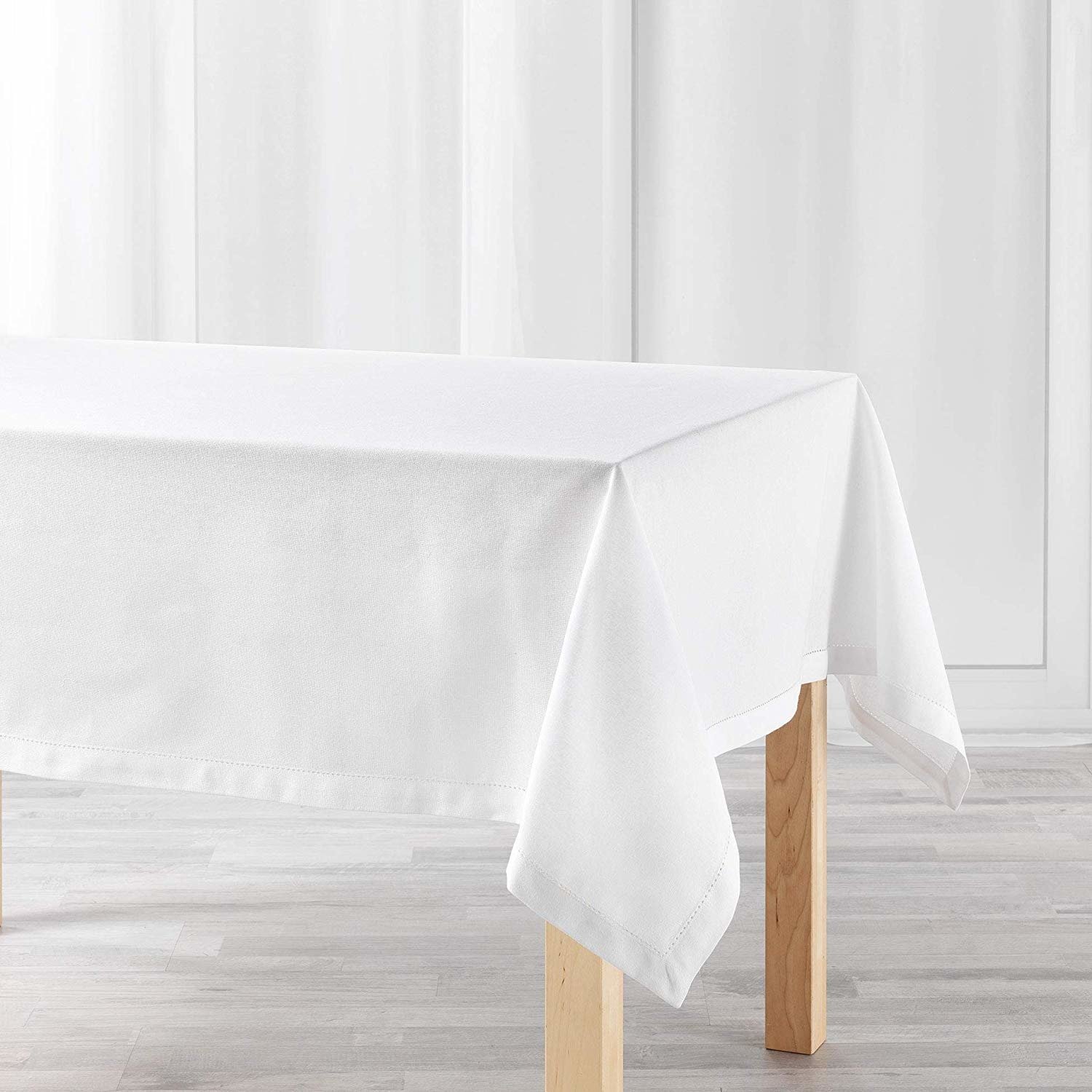 Douceur d'intérieur Ubrus, obdélníkový ubrus, 140 x 240 cm, bílý bílá