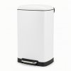 Odpadkový koš s pedálem MYK, 30 l – bílý