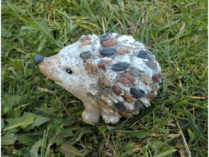 Ježek figura do zahrady