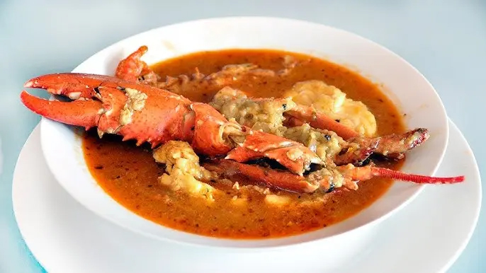 Caldereta de Langosta (zenysro.cz)