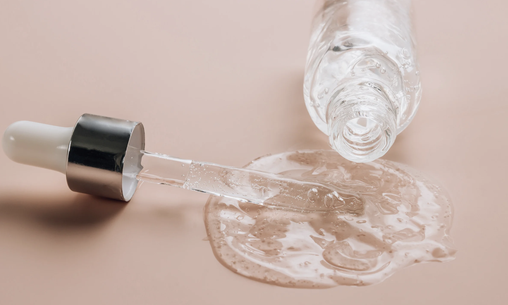 Kyselina hyalurónová na pitie: Výhody pre pleť, kĺby a celkové zdravie