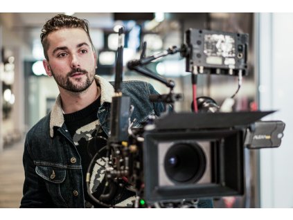 Jak natáčet úspěšná videa na sociální média od A po Z? (15 hodin)