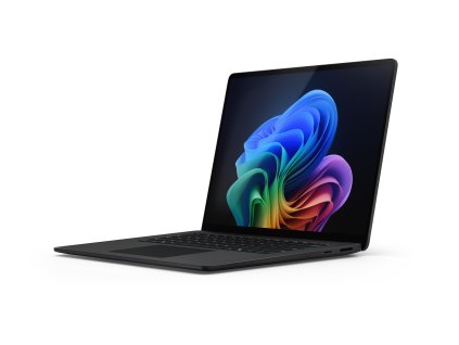 SUR24 COMMR Copilot PC LaptopBloom Black Right 15 s