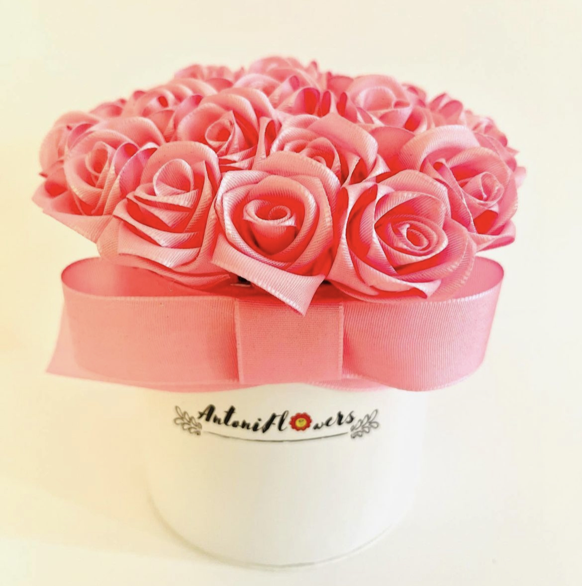 Box růže růžová