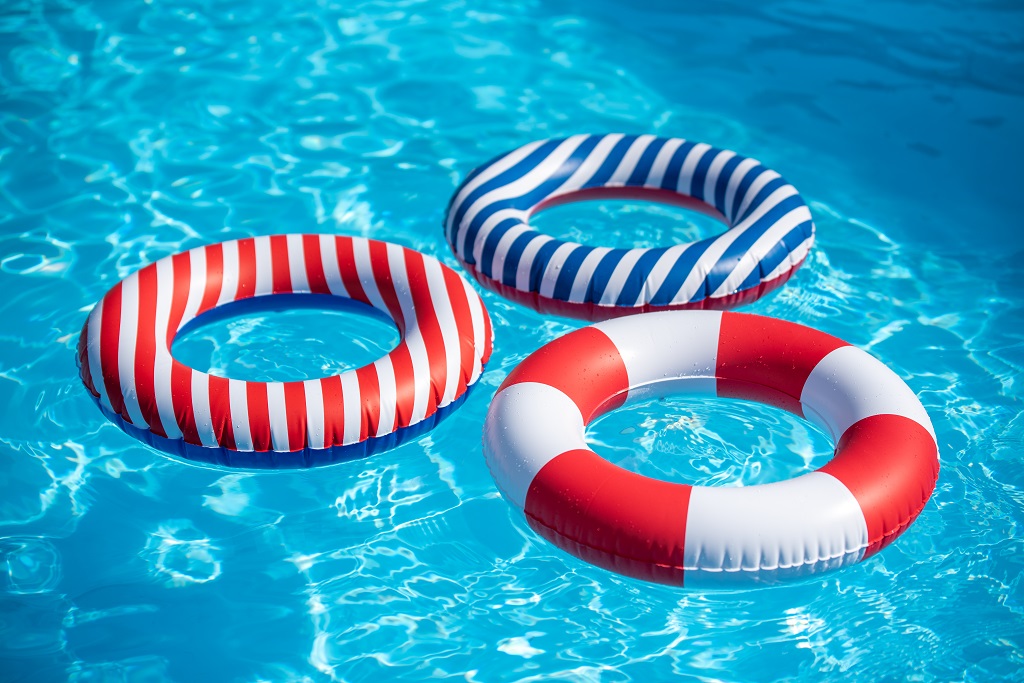 Letní pohoda i bezpečnost s nafukovacími kruhy
