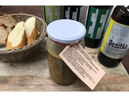 Vepřový guláš na houbách a italském salámu mortadella