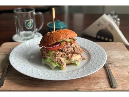 Vepřový burger s trhaným masem efishop