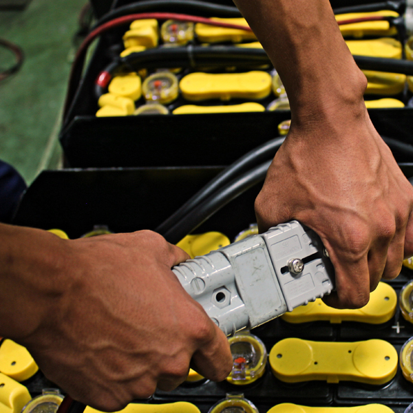 Hluboké vybíjení u trakčních baterií