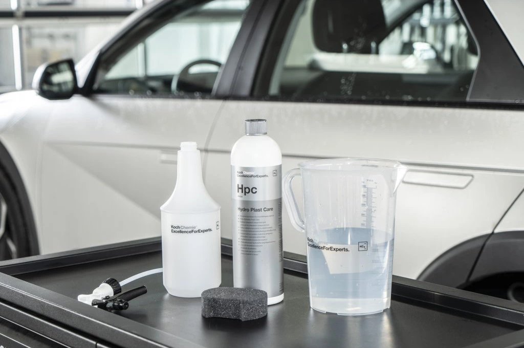 Jak na oživení plastů u automobilu