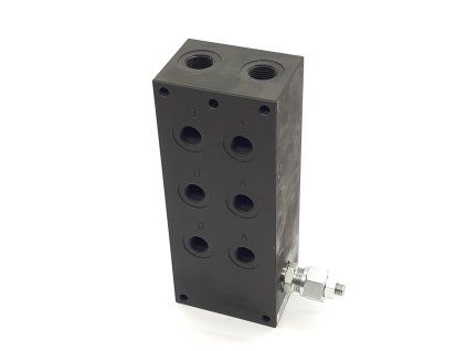 Rozvodná kostka, 3 sekce, 50–210 bar  DN06, s poistným ventilom