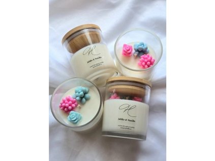 1122 sojova svicka jablko a vanilka