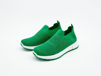 Pohled na pár Dámské slip on tenisky Groda
