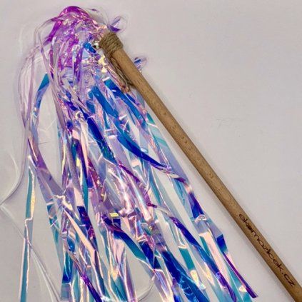 Long rustle on a Wooden Stick