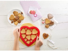valentinske cookies vykrajovatko susienky laska