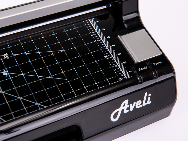 Laminátor AVELI Combi A4