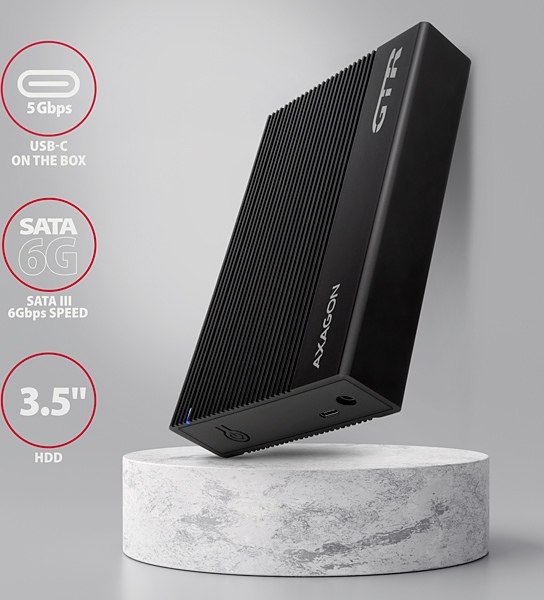 AXAGON EE35-GTR, USB-C 5Gbps - SATA 6G 3.5" RIBBED box, čierny
