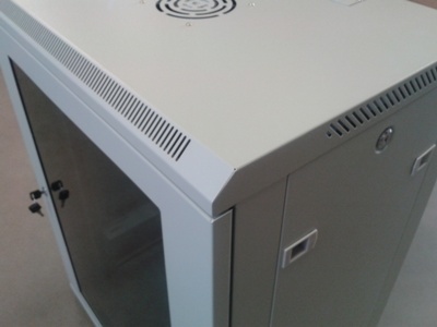 Datacom 19"rozvaděč jednodílný 15U/hl.450mm
