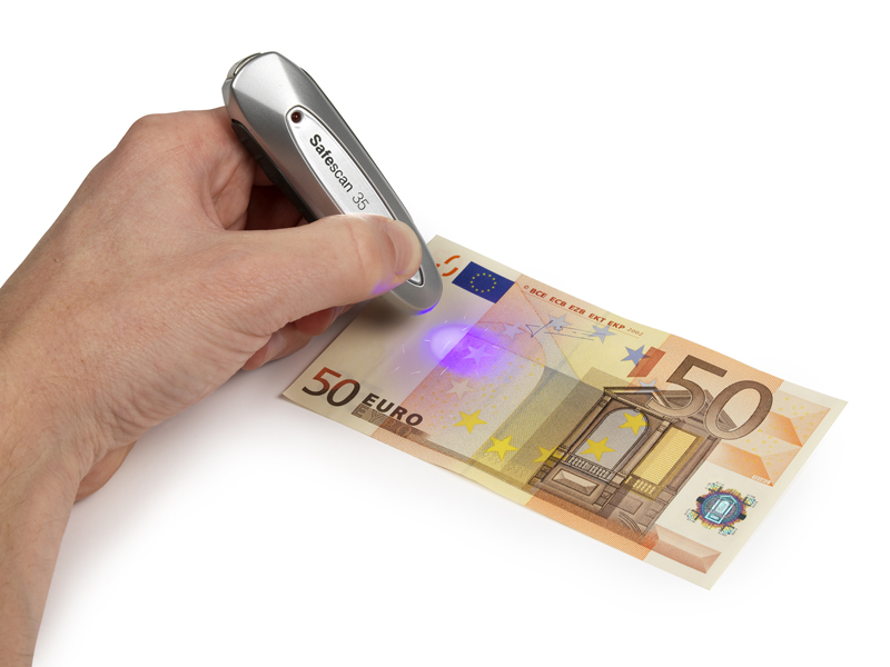 Detektor falzifikátov SAFESCAN 35