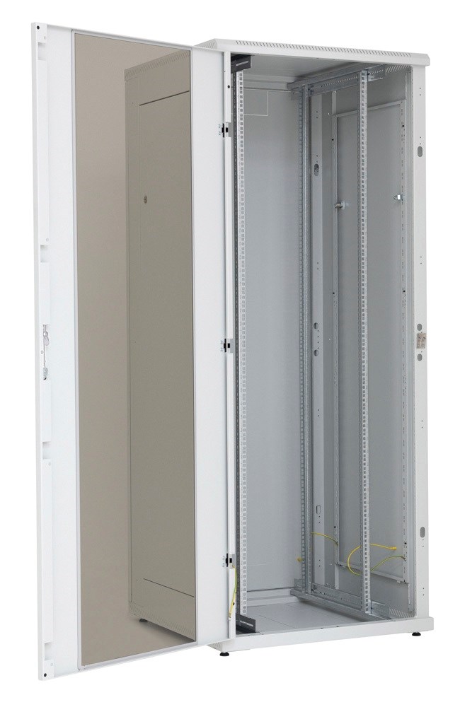 TRITON 19" rozvaděč stojanový RMA 32U 800x800, 800kg, skleněné dveře, svařovaný, šedý