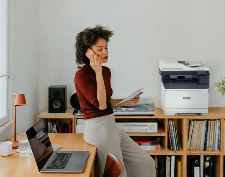 Xerox C325V_DNI, barevná laser. multifunkce, A4, 33ppm, duplex, DADF, WiFi/USB/Ethernet, 2 GB RAM, Apple AirPrint