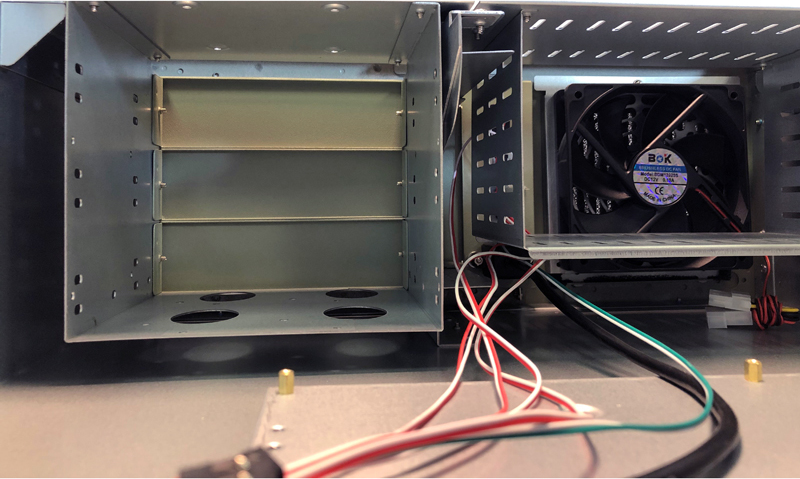 DATACOM 19" Case IPC 4U/485mm Šedý bez PSU