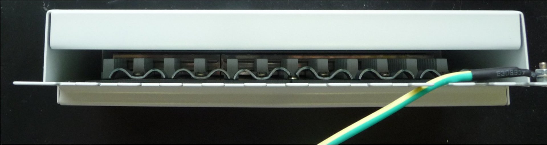 OEM Patch panel Box 8-port Cat5E STP na zed´