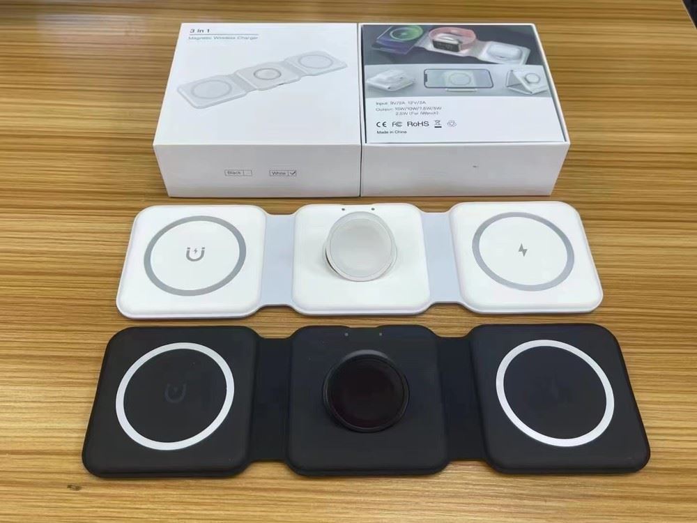 1stCOOL bezdrátová přenosná QI nabíječka 3v1, MagSafe, USB-C, černá